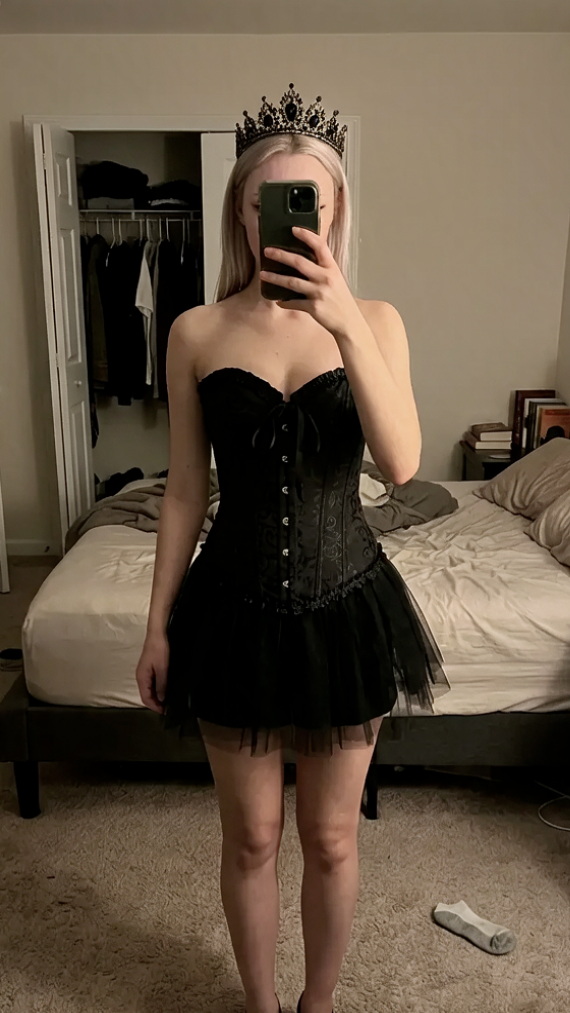 Black Swan Three-Piece Set